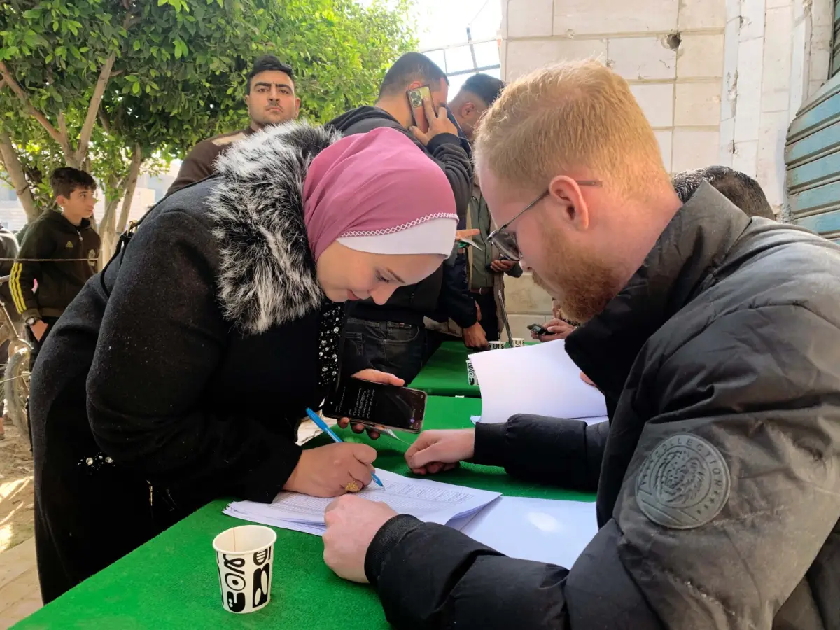 اللجنة المصرية في تدخل إنساني غير مسبوق يستهدف جميع السكان دون استثناء