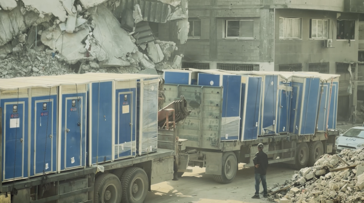 Portable Toilets Arrive at Egyptian Committee Camps in Northern Gaza