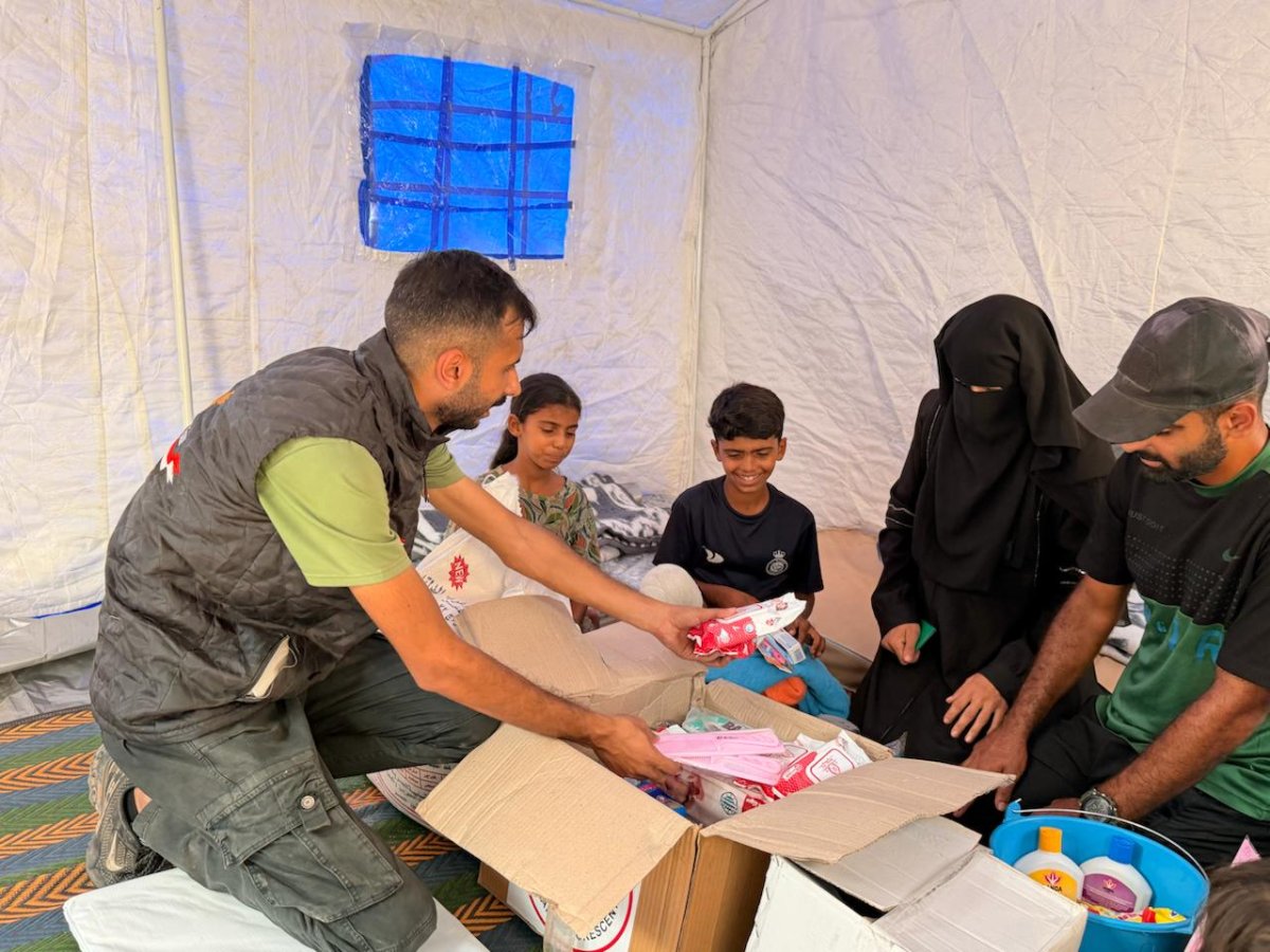 The Egyptian Committee Launches the “Hearts Beyond Borders” Campaign to Distribute Tens of Thousands of Humanitarian Aid Packages in Gaza