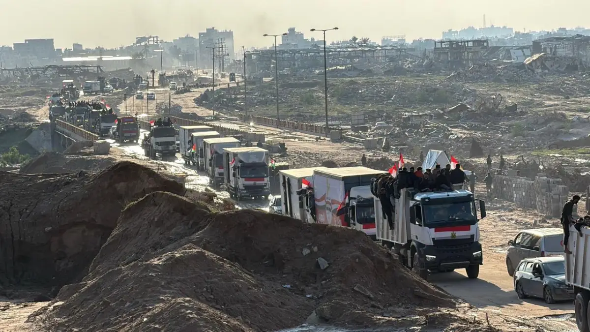 Egyptian Committee Launches Relief Convoy Relocating Displaced Families North, Providing Comprehensive Shelter Assistance