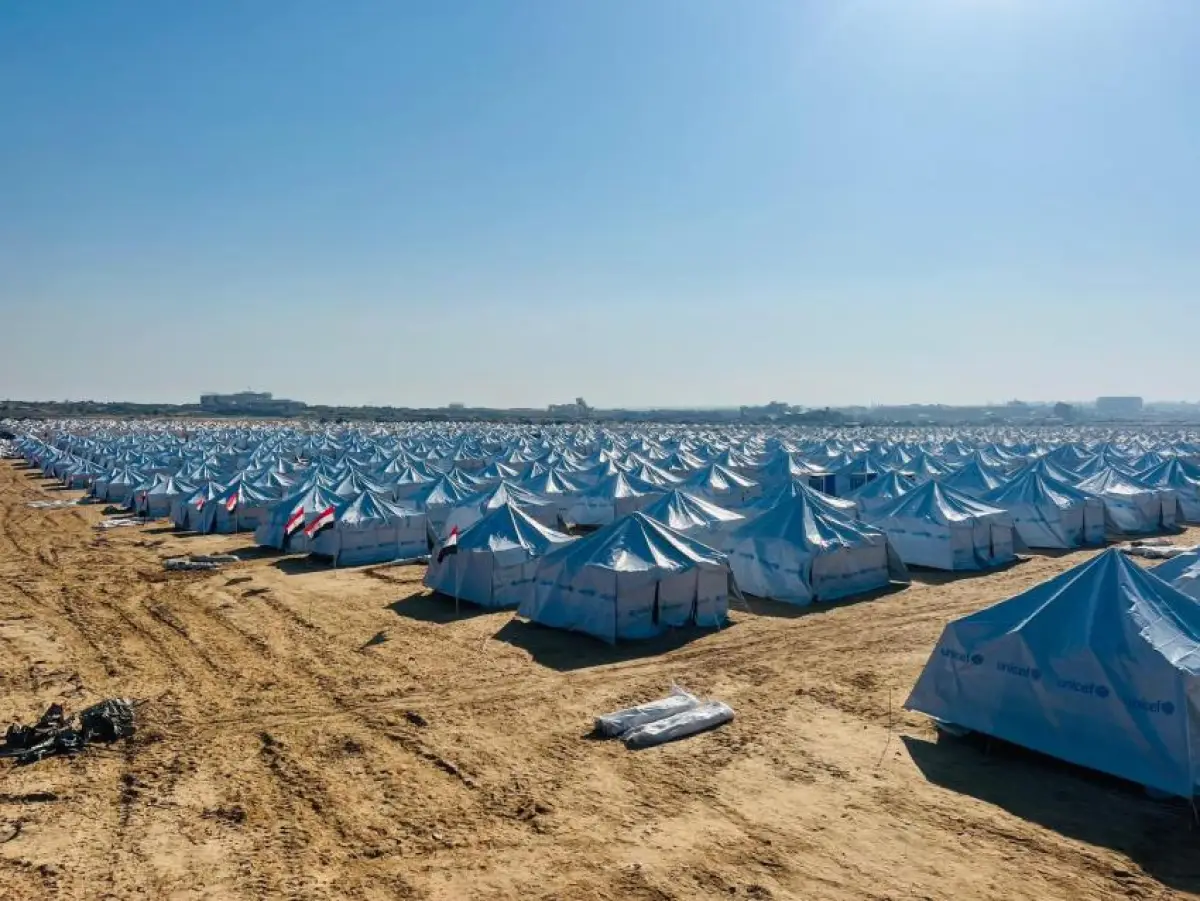 Egyptian Committee and Ooredoo Complete Telecom Relay Tower Beside Egyptian Shelter in Netzarim
