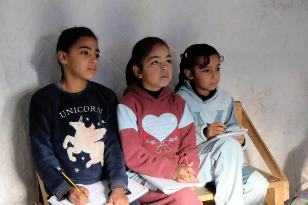 The Egyptian Committee continues to support education for children in camps and shelter centers.