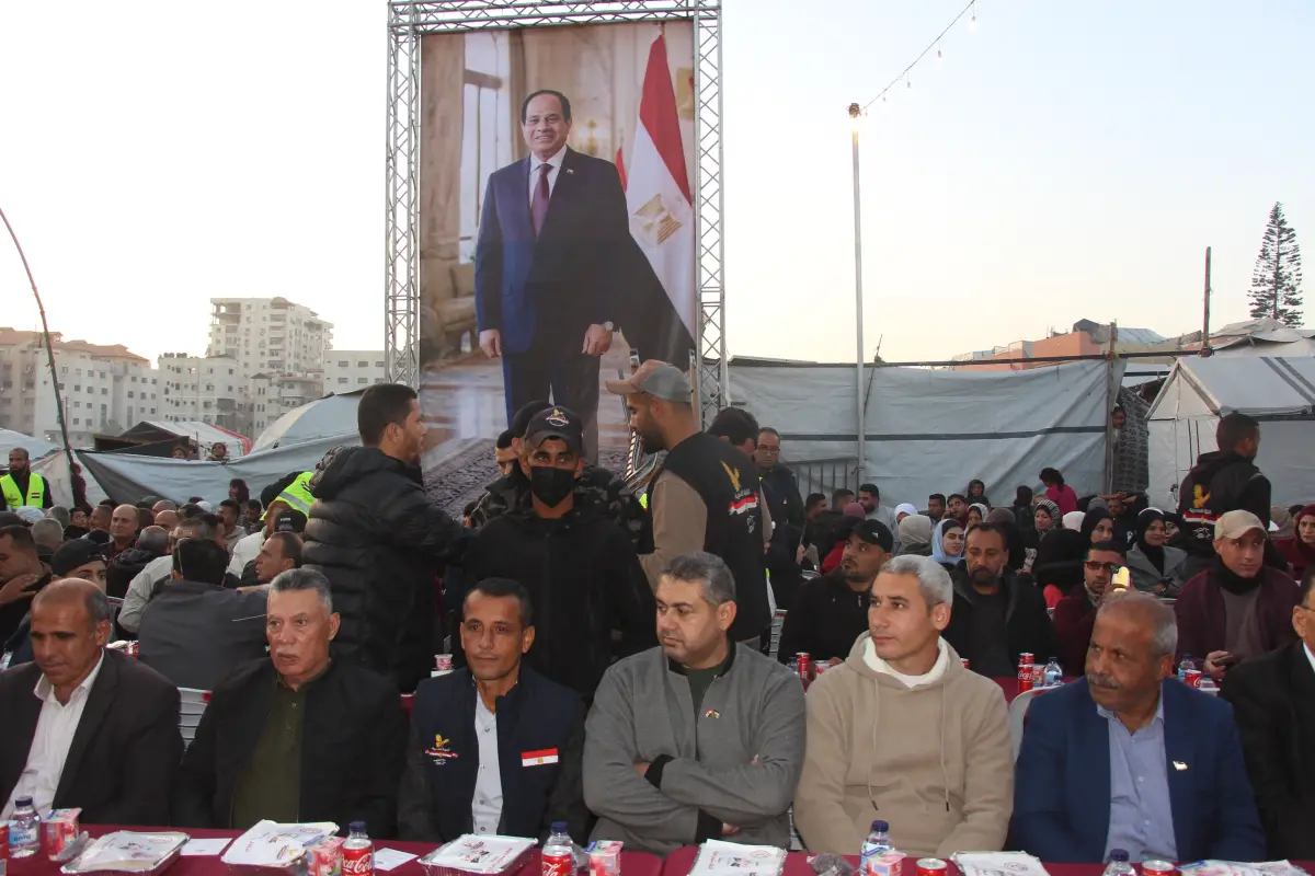 Organizing a group breakfast at the Journalists' Union headquarters