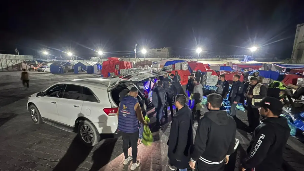 Distribution of Suhoor Meals to Those Observing I'tikaf in Mosques Across the Gaza Strip