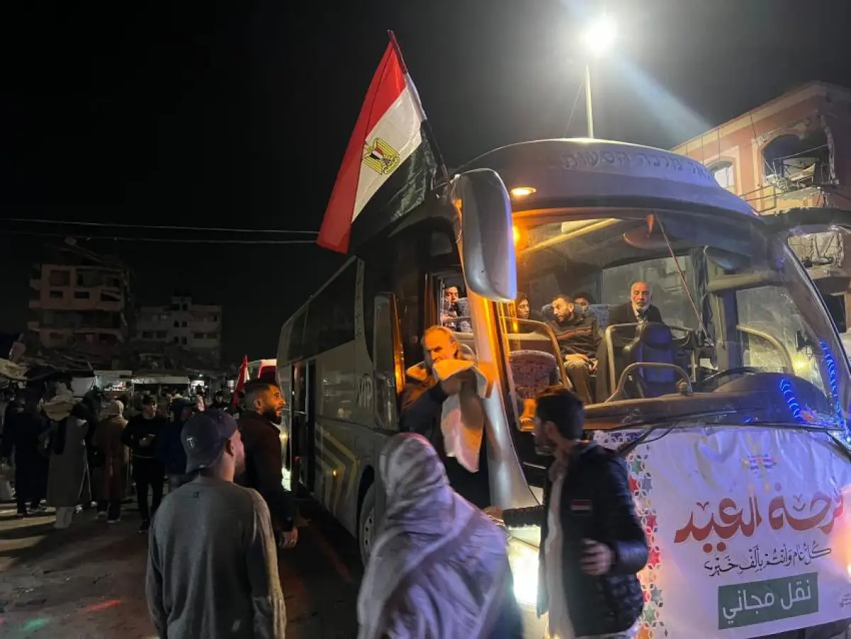 The “Eid Joy” Campaign to Transport Residents Between Areas in the Gaza Strip