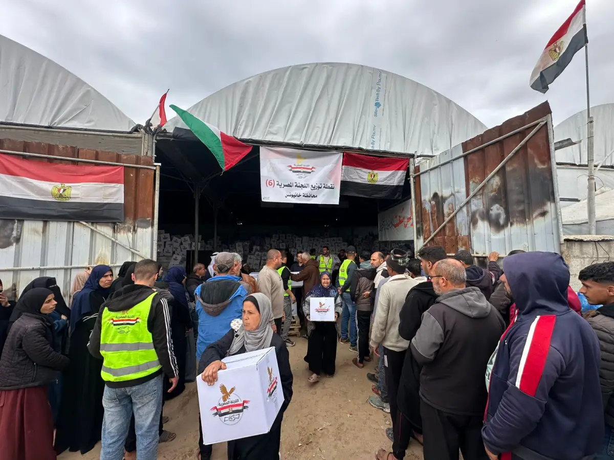 The Egyptian Committee Begins a Campaign to Distribute Food Parcels in Khan Yunis Governorate