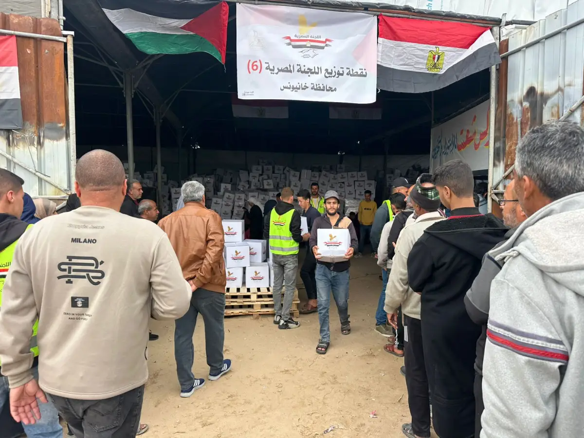 The Egyptian Committee Begins a Campaign to Distribute Food Parcels in Khan Yunis Governorate