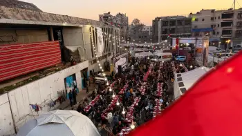 Organizing a group breakfast at the Journalists' Union headquarters